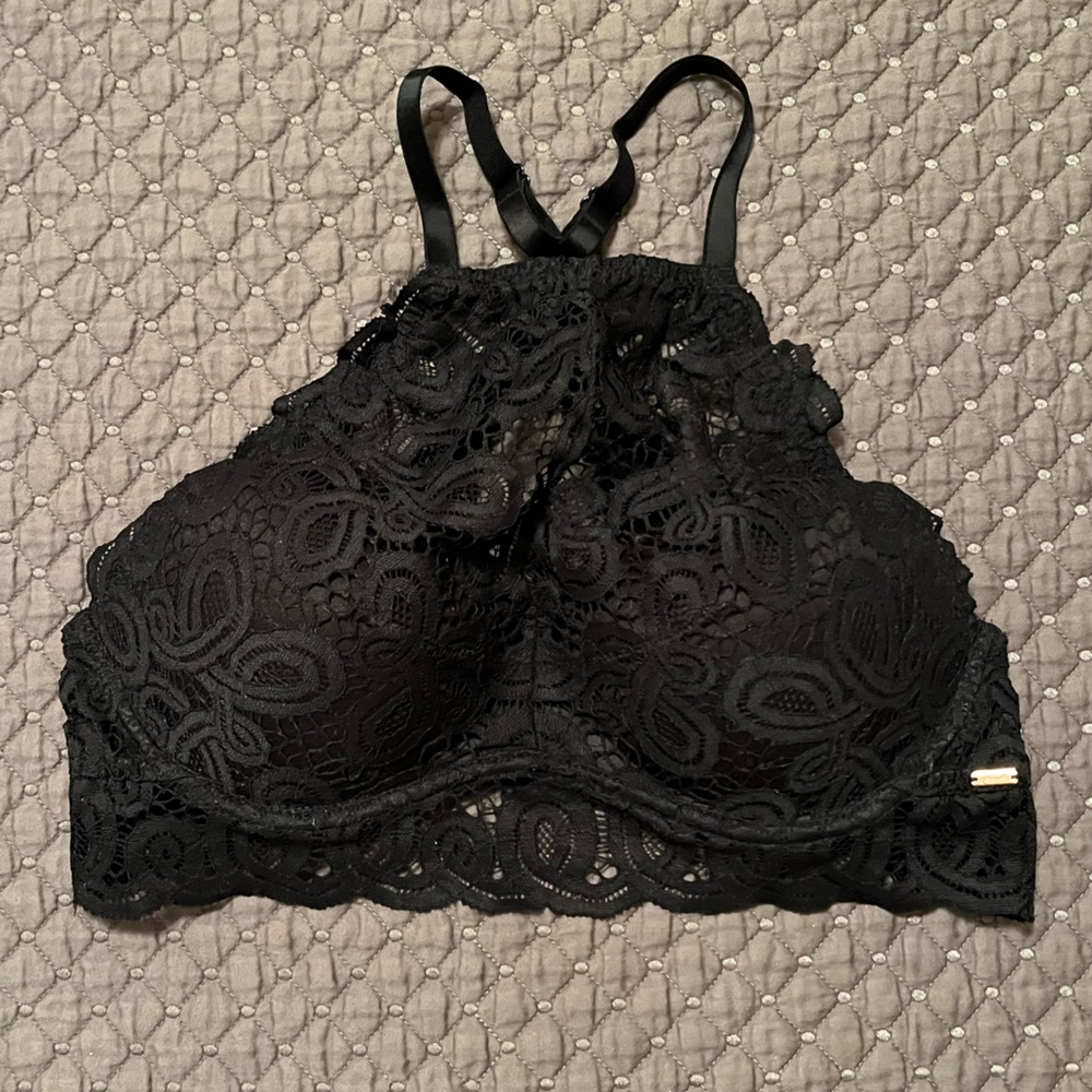 VS PINK Black Lace Support Bralette